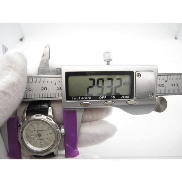 Women Columbia Quartz 330ft WR Analog 29mm Dial Causal Round Watch (G366) - Picture 2 of 8